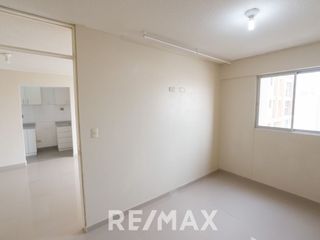 Foto 7 de Venta De Mini Departamento En El Cercado De Lima 40M2