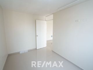 Foto 8 de Venta De Mini Departamento En El Cercado De Lima 40M2