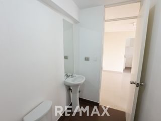 Foto 11 de Venta De Mini Departamento En El Cercado De Lima 40M2