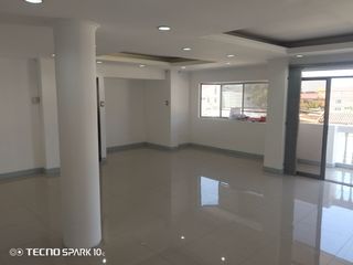 Foto 4 de DEPARTAMENTO EN VENTA LOMAS DE URDESA REMODELADO COMPLETO. AREA PRIVADA,SEGURA.