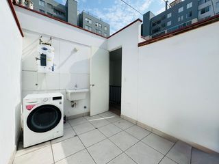 Foto 14 de Vive con comodidad y estilo en esta amplia casa dentro del exclusivo condominio Mambo Tress en Comas!