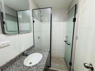 Foto 10 de Vive con comodidad y estilo en esta amplia casa dentro del exclusivo condominio Mambo Tress en Comas!