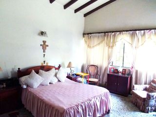 Foto 9 de VENDO CASA CIUDAD JARDIN ÁREA LOTE 1.581.48 ÁREA CONSTRUCCIÓN 385M2 VALOR $2.900.000.000