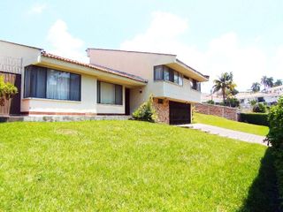 Foto 16 de VENDO CASA CIUDAD JARDIN ÁREA LOTE 1.581.48 ÁREA CONSTRUCCIÓN 385M2 VALOR $2.900.000.000