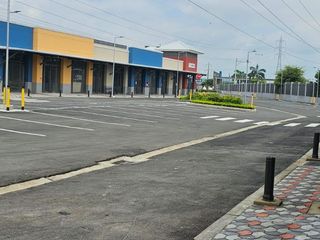 Foto 5 de Alquiler de LOCAL en Plaza Almax Center, Vía a Salitre
