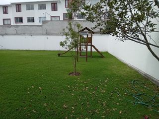 Foto 39 de Venta Hermosa Casa Sector Reservorio Guangopolo.