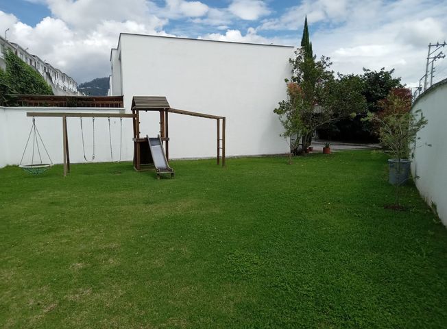 place photo 40