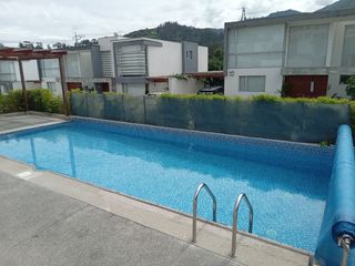 Foto 42 de Venta Hermosa Casa Sector Reservorio Guangopolo.