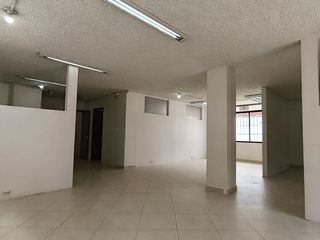 Foto 1 de LOCAL COMERICAL A LA VENTA
