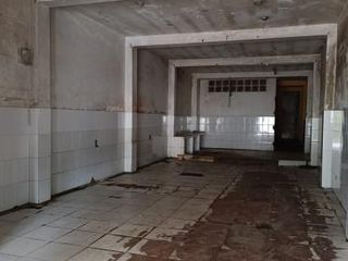 Foto 5 de Se vende casa de dos pisos en Av. Partición - IQUITOS.
