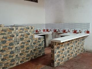 Foto 8 de Se vende casa de dos pisos en Av. Partición - IQUITOS.