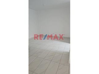 Foto 10 de Dúplex Con Vista Al Parque En San Martín De Porres – 101 M² De Confort Y Amplitud