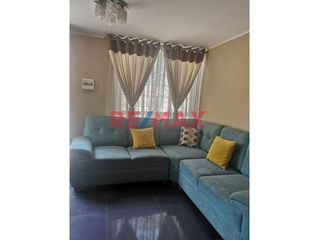 Foto 1 de Venta Casa 3 Pisos De 85M2, Carabayllo