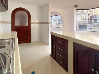 Foto 4 de VENTA DEPARTAMENTO LOMA HERMOSA EL CONDADO