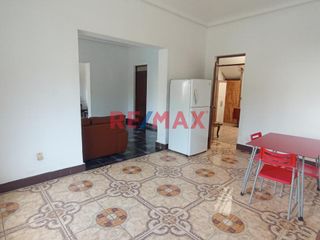 Foto 3 de Venta De Casa - Miraflores