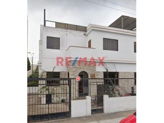 Foto 1 de Venta De Casa - Miraflores