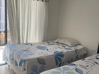 Foto 10 de CASA GRANDE REMODELADA EN GRANJAS