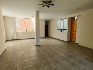 Foto 21 de Edificio de 3 Pisos en Alquiler en Zona Estratégica de Ica