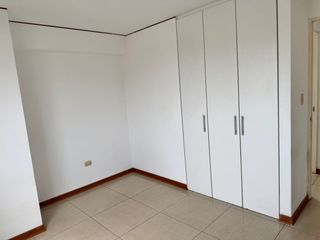Foto 18 de VENDO HERMOSO DEPARTAMENTO LINCE PISO 7 DPTO+ COCHERA