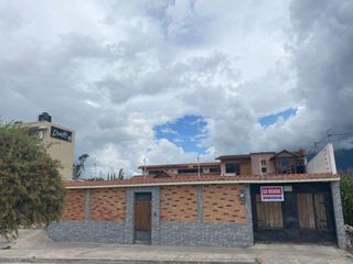 Foto 1 de Venta de casa en Atuntaqui, Imbabura