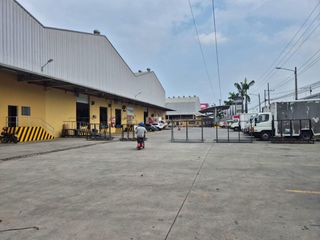 Foto 2 de ALQUILER BODEGA VÍA A DAULE, GUAYAQUIL: 3930m² (2 Naves), Andenes, Resistencia 10 Ton/m² + Seguridad