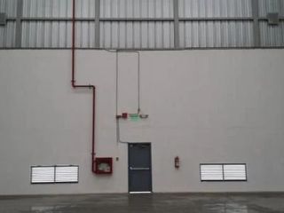 Foto 15 de ALQUILER BODEGA VÍA A DAULE, GUAYAQUIL: 3930m² (2 Naves), Andenes, Resistencia 10 Ton/m² + Seguridad