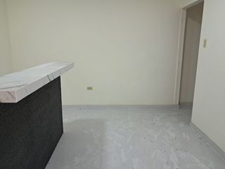 Foto 24 de Se alquila amplia casa en ciudadela Guayasur