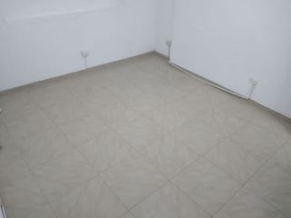 Foto 6 de ALQUILO OFICINA CONTADOR ABOGADO PUBLICISTA IMPORTADOR  OFICINA ADMINISTRATIVA