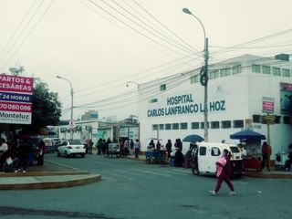 Foto 26 de ALQUILO OFICINA CONTADOR ABOGADO PUBLICISTA IMPORTADOR  OFICINA ADMINISTRATIVA