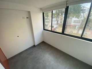 Foto 2 de OPORTUNIDAD MUY CENTRICO CERCA A TODO