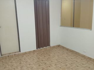 Foto 1 de ALQUILO OFICINA CONSULTORIO 17M2 con BAÑO PPLAZA ARMAS Puente Piedra PISO2 Múdate, crece Ya!