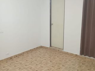 Foto 5 de ALQUILO OFICINA CONSULTORIO 17M2 con BAÑO PPLAZA ARMAS Puente Piedra PISO2 Múdate, crece Ya!