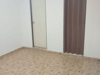 Foto 2 de ALQUILO OFICINA CONSULTORIO 17M2 con BAÑO PPLAZA ARMAS Puente Piedra PISO2 Múdate, crece Ya!