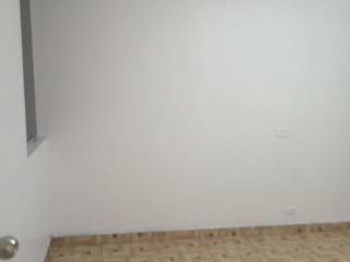 Foto 4 de ALQUILO OFICINA CONSULTORIO 17M2 con BAÑO PPLAZA ARMAS Puente Piedra PISO2 Múdate, crece Ya!
