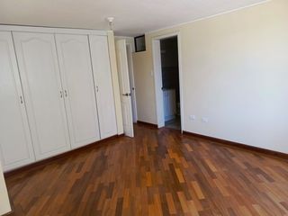 Foto 6 de En Venta Amplio Departamento Sector Centro Comercial El Bosque