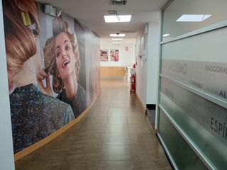 Foto 7 de ¡OPORTUNIDAD ÚNICA EN URDESA! Local Comercial de Lujo con 8 Parqueos (Venta/Alquiler)