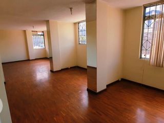 Foto 6 de OFICINAS DE ARRIENDO SECTOR CENTRO NORTE - QUITO