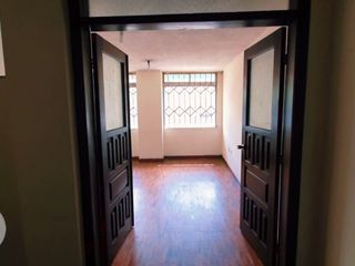 Foto 7 de OFICINAS DE ARRIENDO SECTOR CENTRO NORTE - QUITO