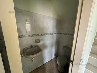 Foto 11 de Venta Casa con suite independiente Samanes 6  Guayaquil