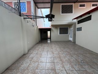 Foto 13 de Venta Casa con suite independiente Samanes 6  Guayaquil