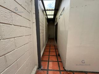 Foto 20 de Venta Casa con suite independiente Samanes 6  Guayaquil