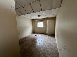 Foto 27 de Venta Casa con suite independiente Samanes 6  Guayaquil