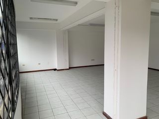 Foto 6 de Oficina de arriendo sector centro norte de quito cerca al mall el jardín