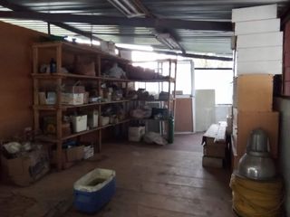 Foto 9 de RENTO GALPON-BODEGA 240M2 - IÑAQUITO ALTO- DENTRO DE URBANIZACIÓN