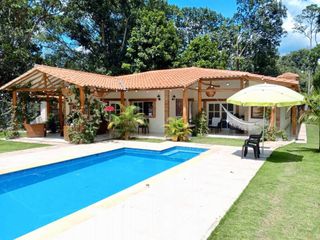 Foto 2 de HERMOSA CASA CAMAPESTRE EN MEDIO DE LA NATURALEZA
