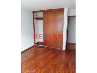 Foto 2 de ¡Departamento En Centro De Lima! Espacioso Flat De 86M² En La Cuadra 02 De La Arequipa