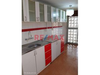 Foto 14 de ¡Departamento En Centro De Lima! Espacioso Flat De 86M² En La Cuadra 02 De La Arequipa