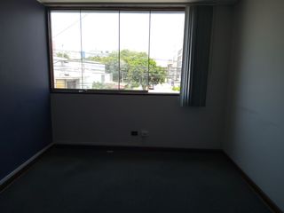 Foto 19 de CASA EN MIRAFLORES, CALLE TACNA, ESPECTACULAR ZONA  DE PARQUES PARA PROYECTO IINMOBILIARIO