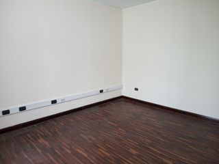 Foto 30 de CASA EN MIRAFLORES, CALLE TACNA, ESPECTACULAR ZONA  DE PARQUES PARA PROYECTO IINMOBILIARIO