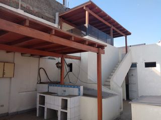 Foto 6 de VENTA DE CASA EN SAN BARTOLO CON DOS DEPARTAMENTOS INDEPENDIENTES
